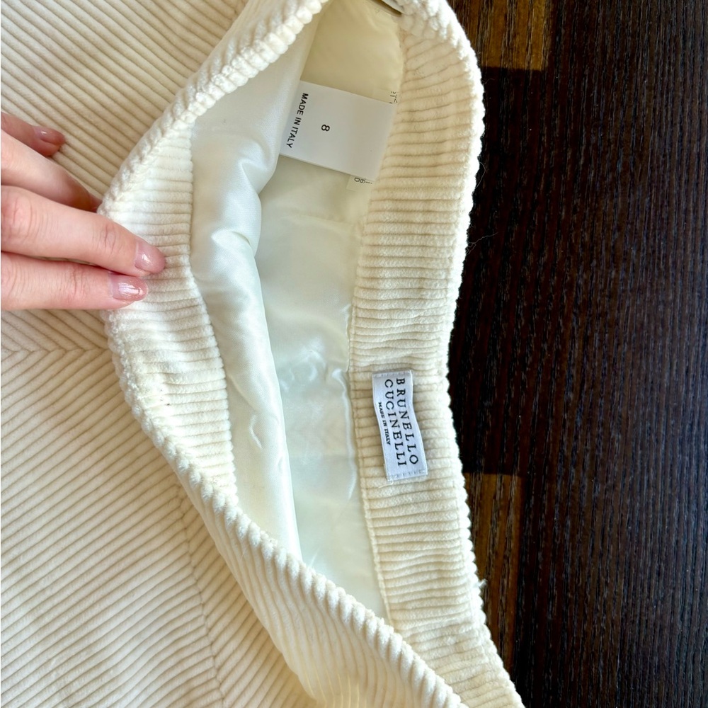 Brunello Cucinelli Cream Ribbed Girl Skirt